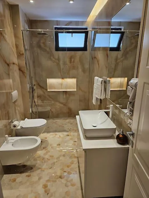 Luxury Villa With Private Pool Δυρράχιο