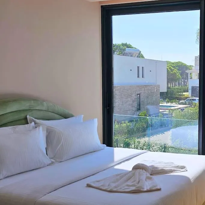 Luxury Villa With Private Pool Durrës